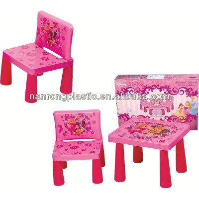 2013 New style wholesale high quality plastic kid table and chair baby plastic feeding chairs